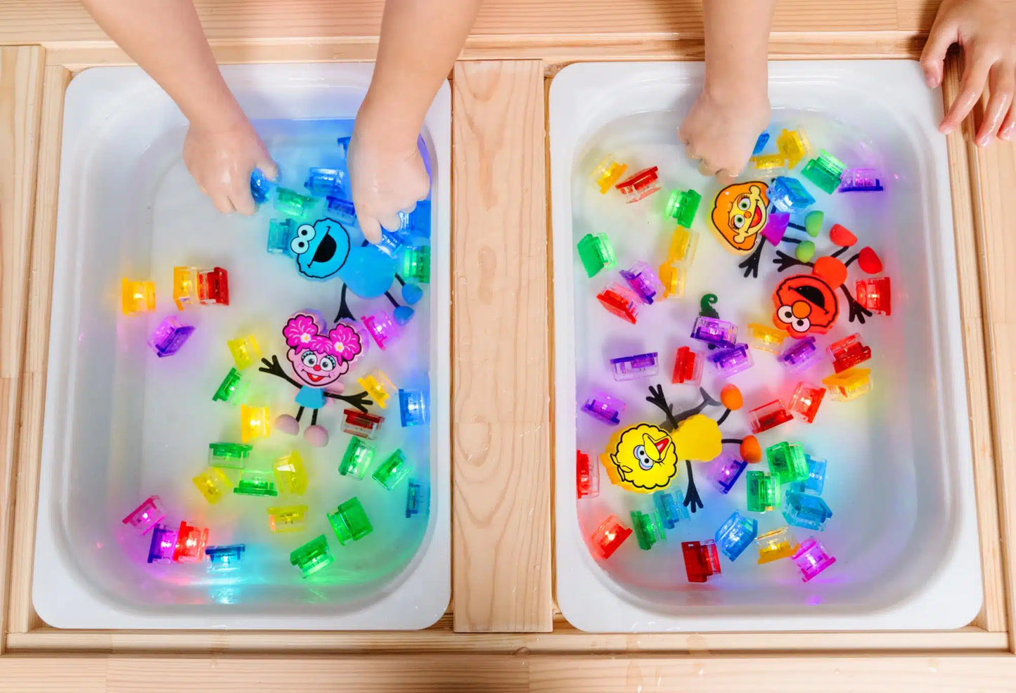 GloPals - Light up cubes - Daniel Tiger