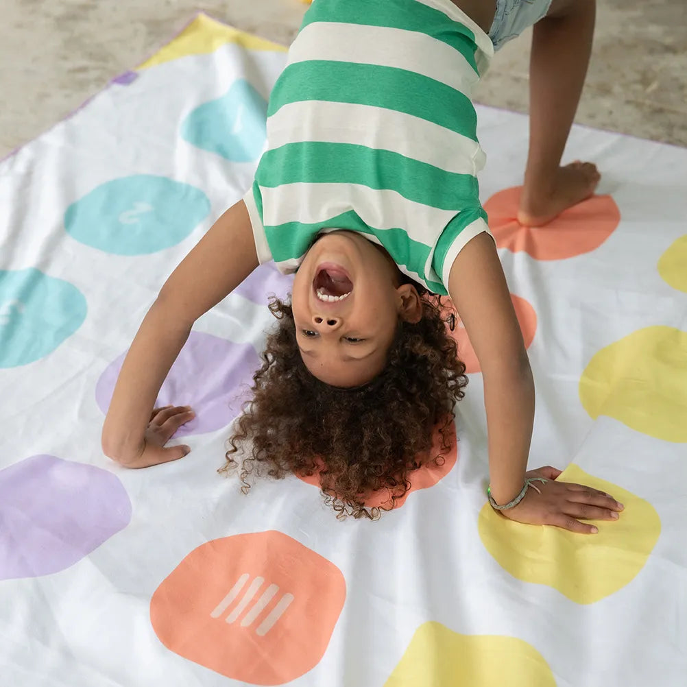 Quut - Play towel XL 180 x 180 cm - Balancing game