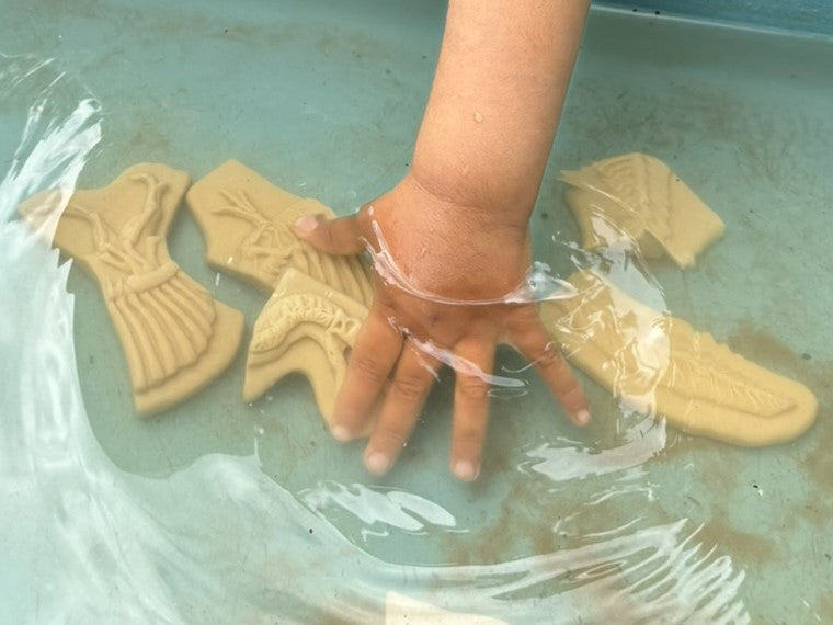 Yellow Door - Graaf en ontdek - Graaf en ontdek – Triceratops en Spinosaurus