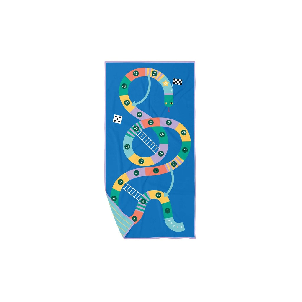 Quut - Play towel L 180 x 100 cm - Snakes & ladders