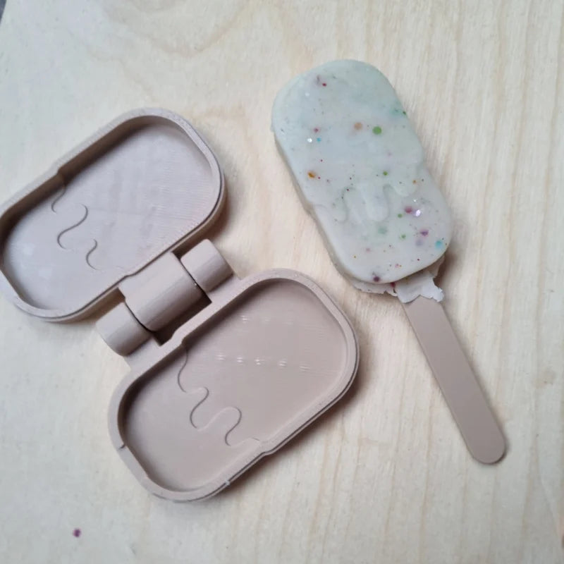 Kiddi Klei en zand mal ijslollie