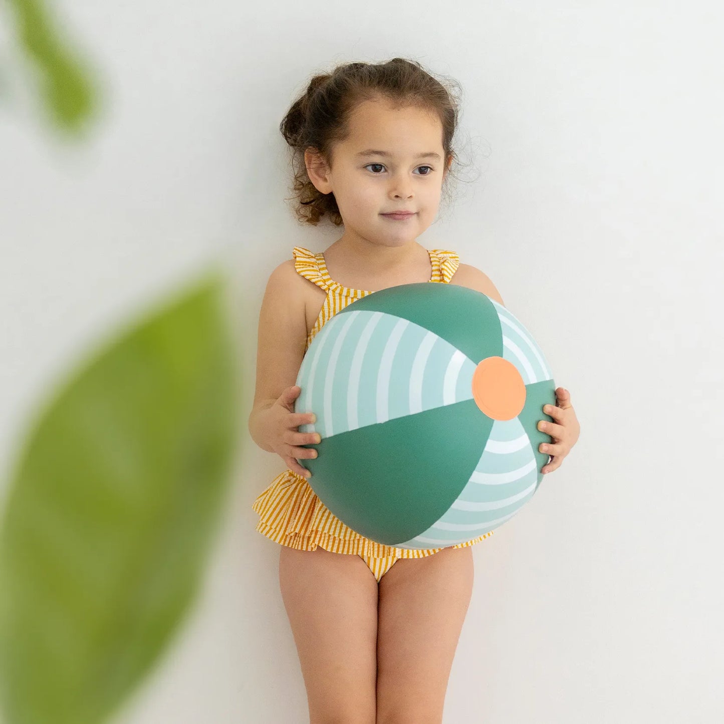 Quut - Beach bal - garden green