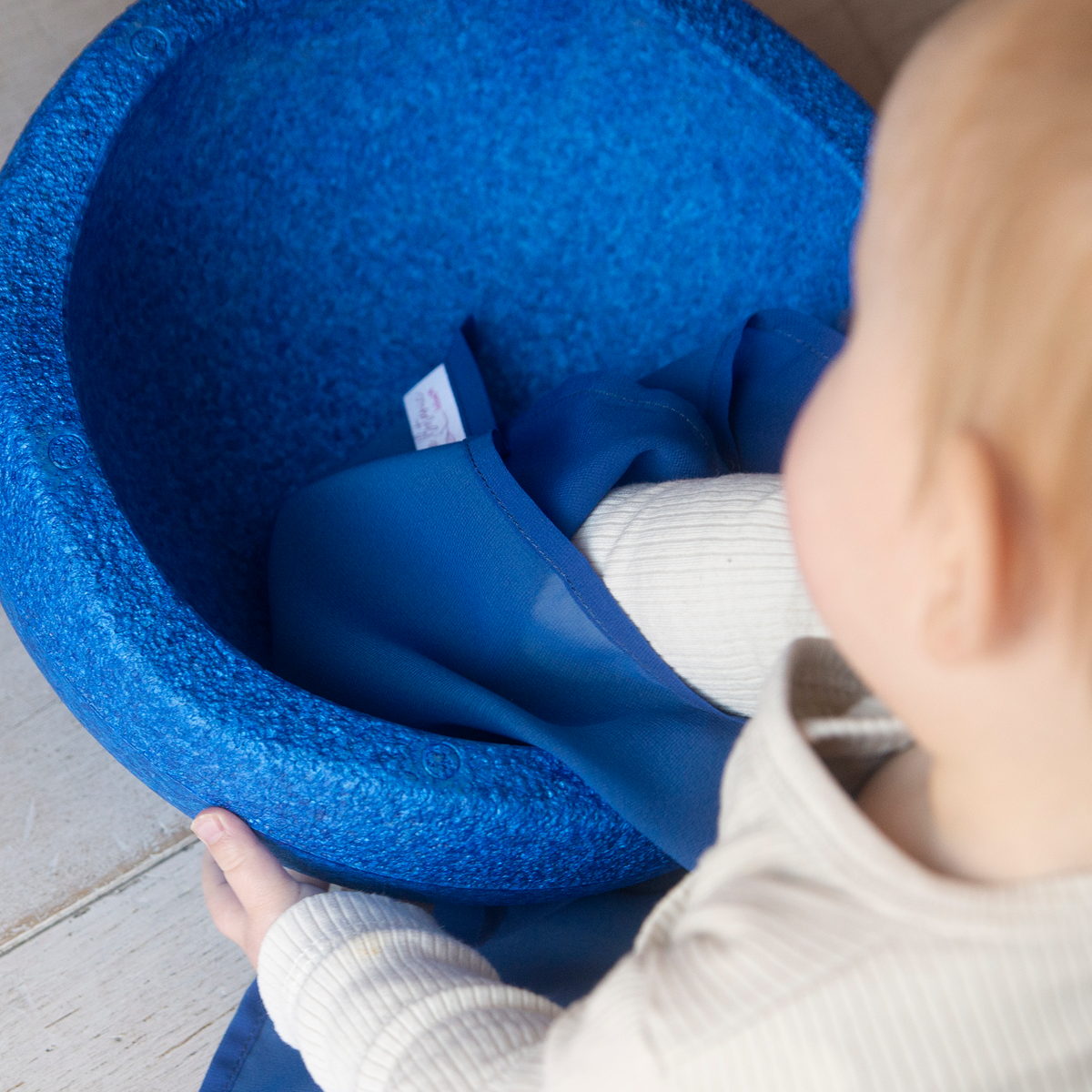 Little Botanic | Playcycle speeldoek medium | Blauw 65cm